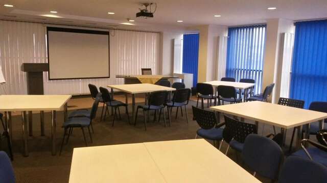 Отель Hotel Tecadra Бухарест-20