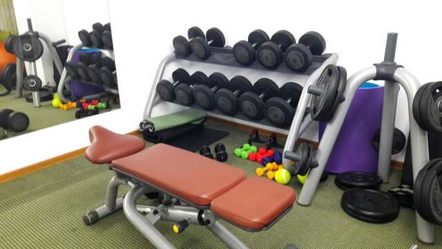 Отель Hotel Tecadra Бухарест-31